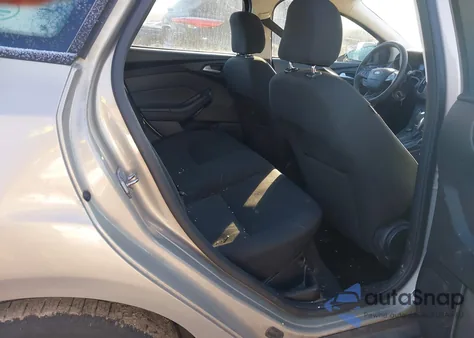 2015 Ford Focus Se z USA, uszkodzony, nr VIN 1FADP3F20FL365170